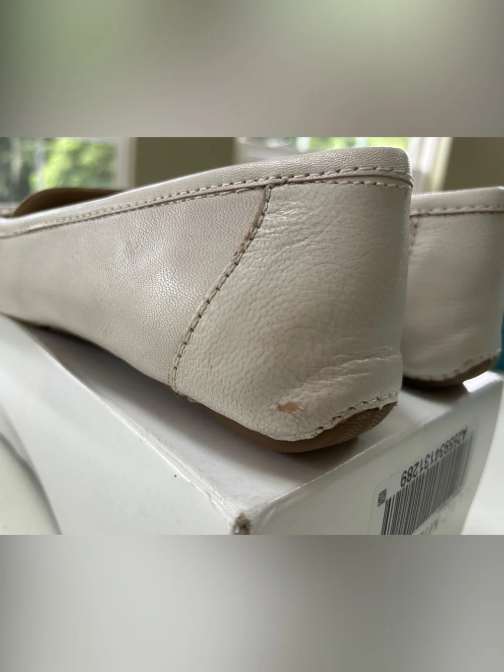 Isaac Mizrahi Cream Leather Croc-Accent Loafers